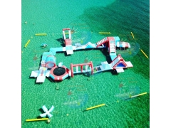 Customized Inflatable Water Park