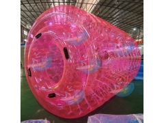 Inflatable water roller