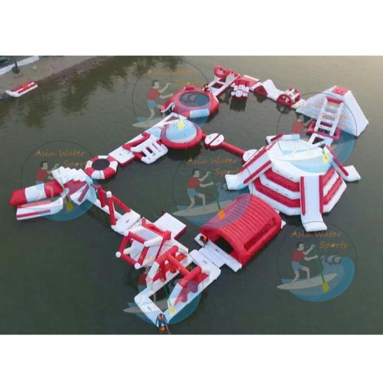 Huge Inflatable Water Park